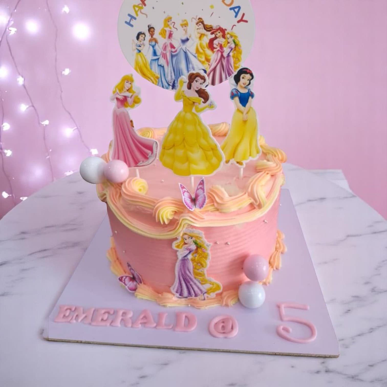 Decorative image for Children Cakes category